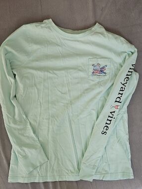 Women's Vineyard Vines Long Sleeve T-shirt, Ski Themed